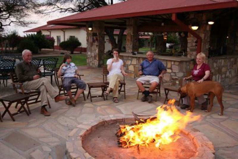 Отель Dornhuegel Guestfarm Grootfontein Экстерьер фото